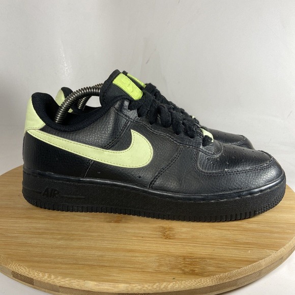 Nike Air Force 1 Low '07 Black Volt 315115-040 Black Mint Green Sz 7 - Picture 3 of 8